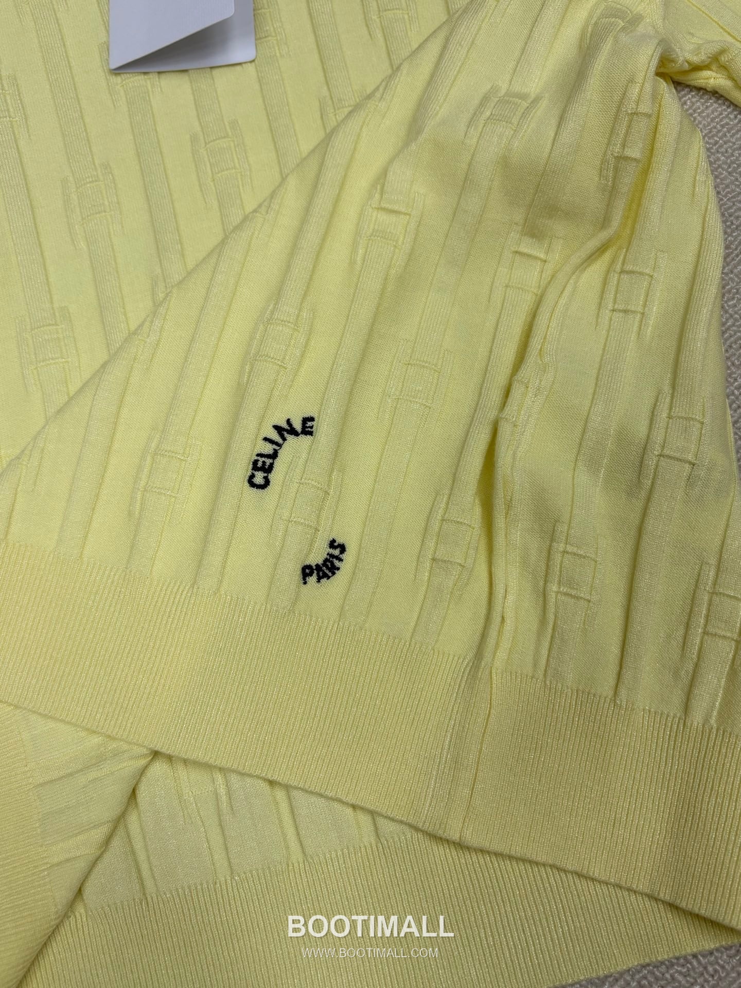 Celine SS26 Vertical Rib Geometric Jacquard Silk Blend Knit Short Sleeve T-Shirt 셀린느 버티컬 립 지오메트릭 자카드 실크 블렌드 니트 반팔 티셔츠 9