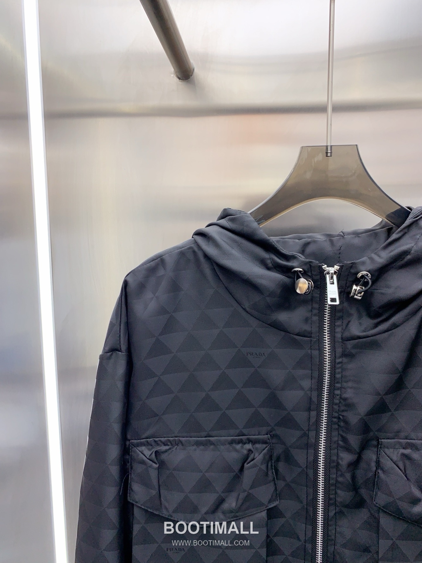 Prada SS26 Re-Nylon Hooded Jacket & Skirt Set 프라다 리나일론 후드 재킷 앤 스커트 세트 12