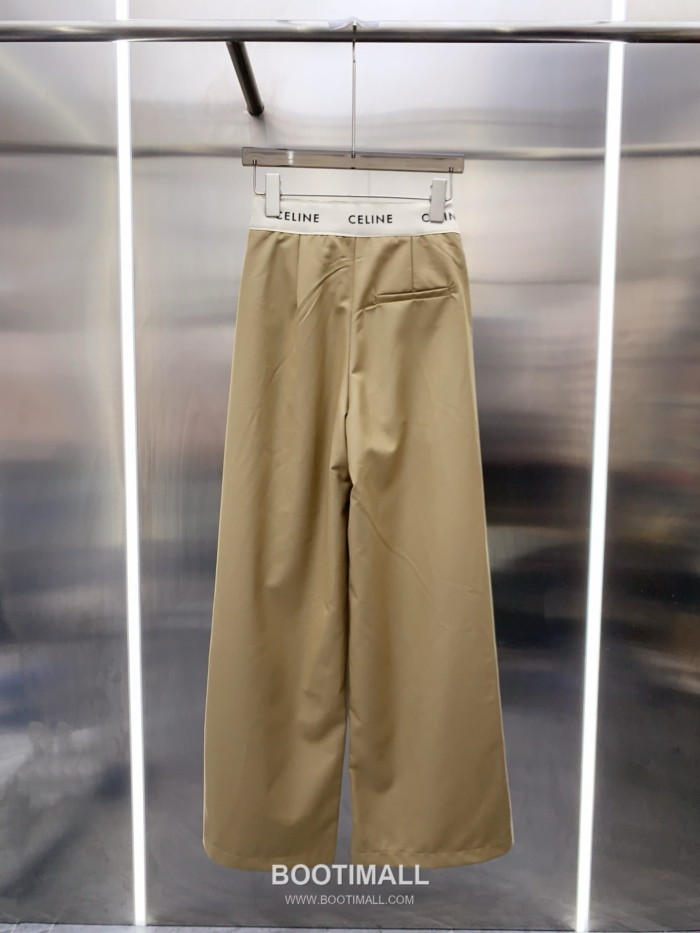 Celine SS26 Logo Waistband Wide Leg Pants 셀린느 로고 웨이스트밴드 와이드 레그 팬츠 13