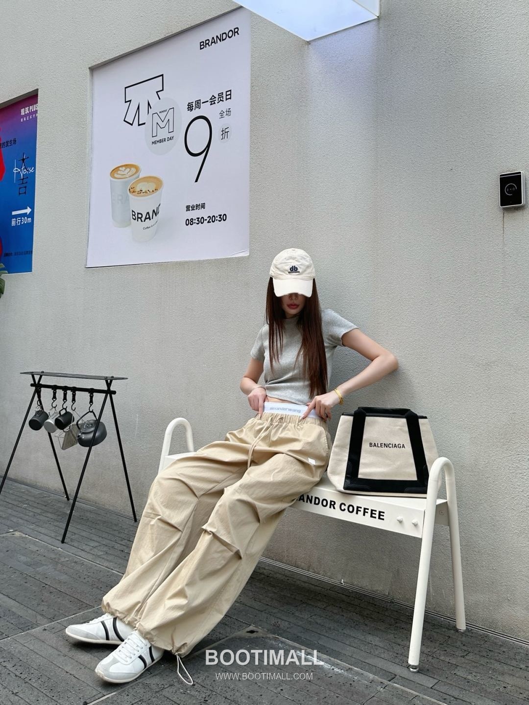 Alexander Wang SS26 Logo Tape Cargo Drawstring Pants 알렉산더왕 로고 테이프 카고 드로우스트링 팬츠 5