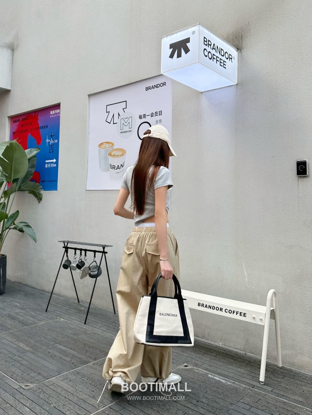 Alexander Wang SS26 Logo Tape Cargo Drawstring Pants 알렉산더왕 로고 테이프 카고 드로우스트링 팬츠 6