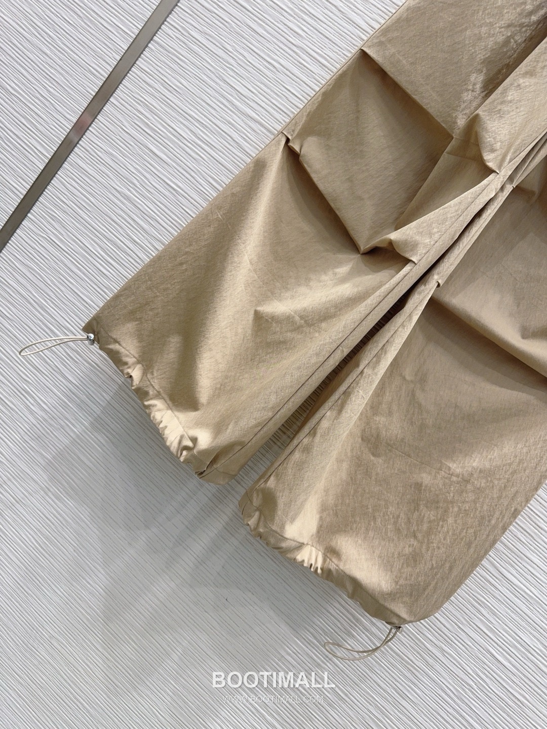 Alexander Wang SS26 Logo Tape Cargo Drawstring Pants 알렉산더왕 로고 테이프 카고 드로우스트링 팬츠 13