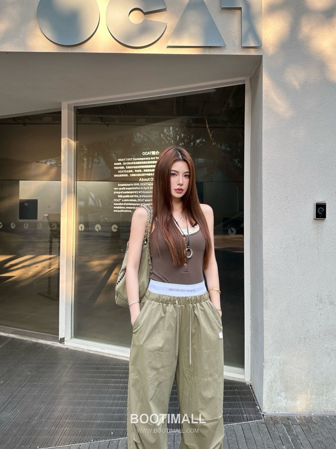 Alexander Wang SS26 Logo Tape Cargo Drawstring Pants 알렉산더왕 로고 테이프 카고 드로우스트링 팬츠 3