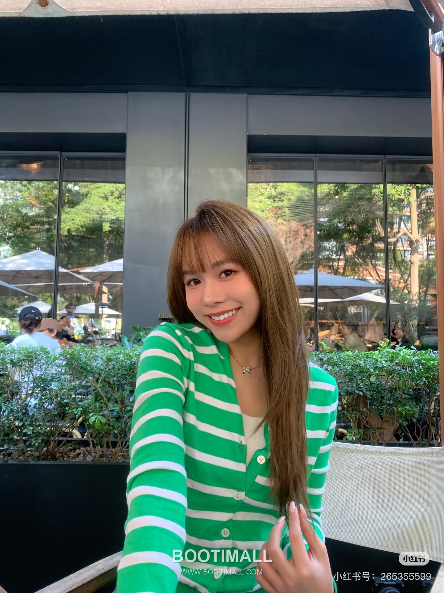 Thom Browne SS26 Four-Bar Stripe Wool Knit Sweater 톰브라운 사선 스트라이프 울 니트 스웨터 1