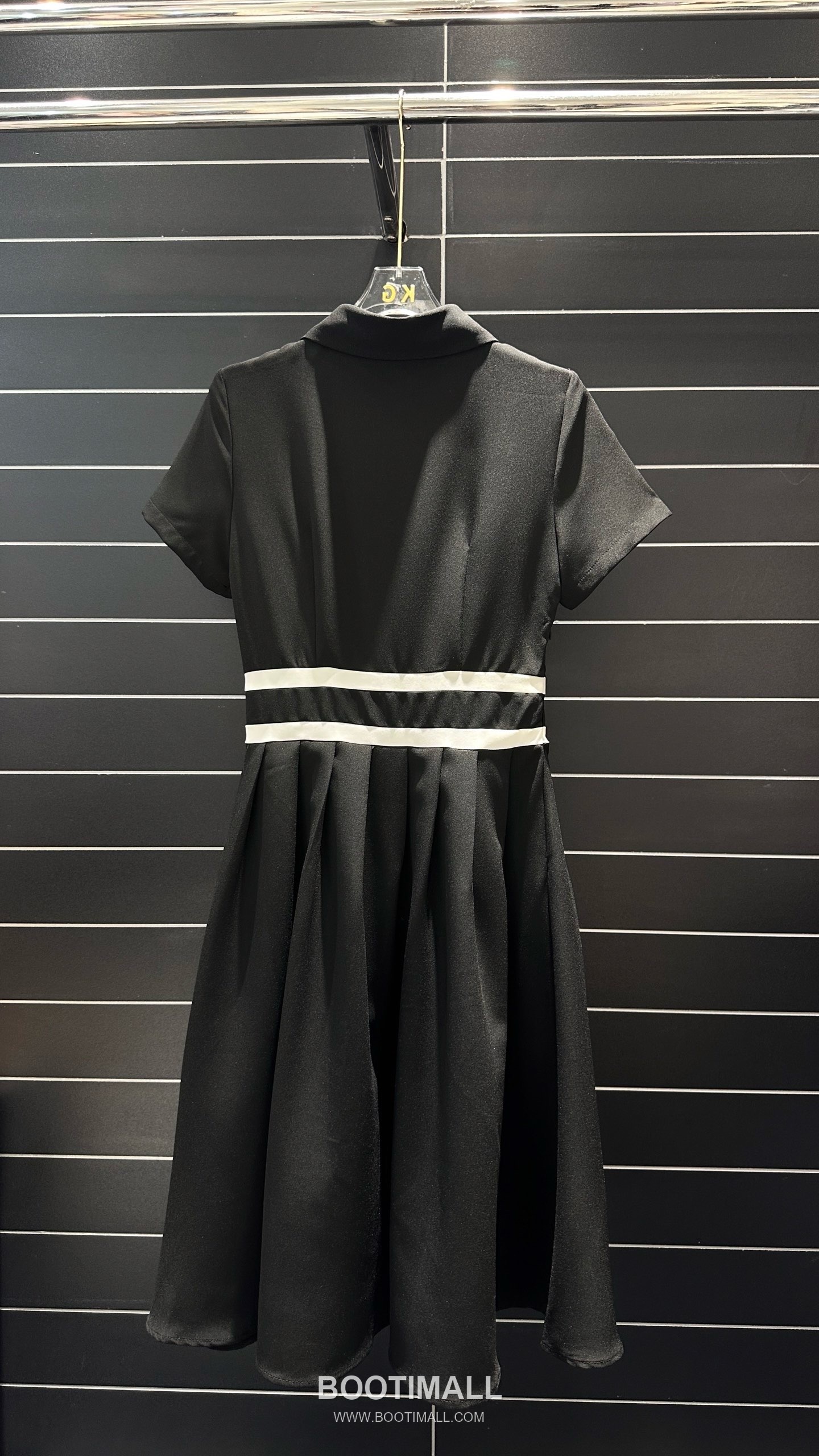 Dior SS26 Miss Dior Collared Short Sleeve Dress 디올 미스 디올 카라 반팔 드레스 18