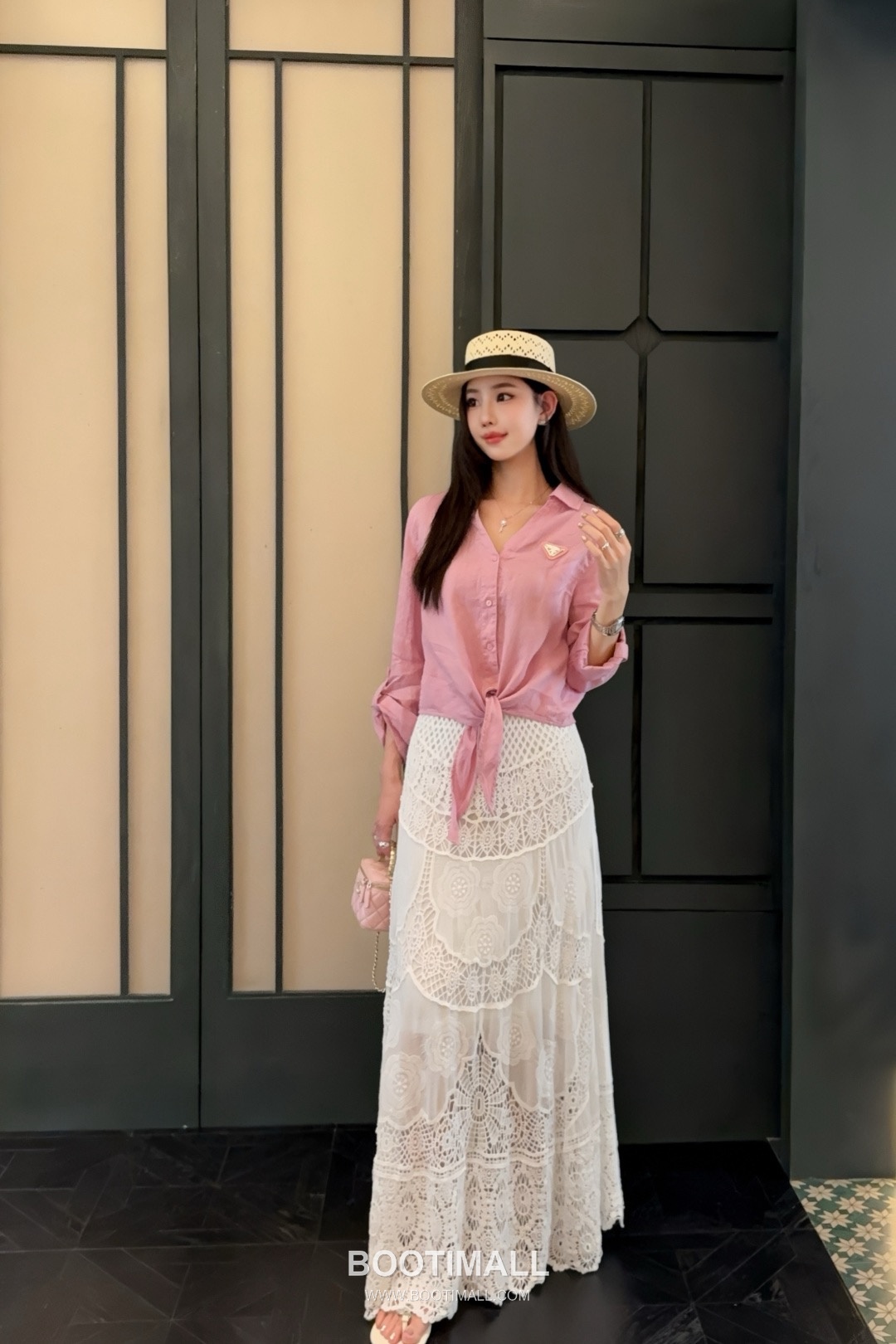 Prada SS26 Linen Cotton Knot Hem 3/4 Sleeve Shirt 프라다 리넨 코튼 매듭 헴 7부 슬리브 셔츠 1