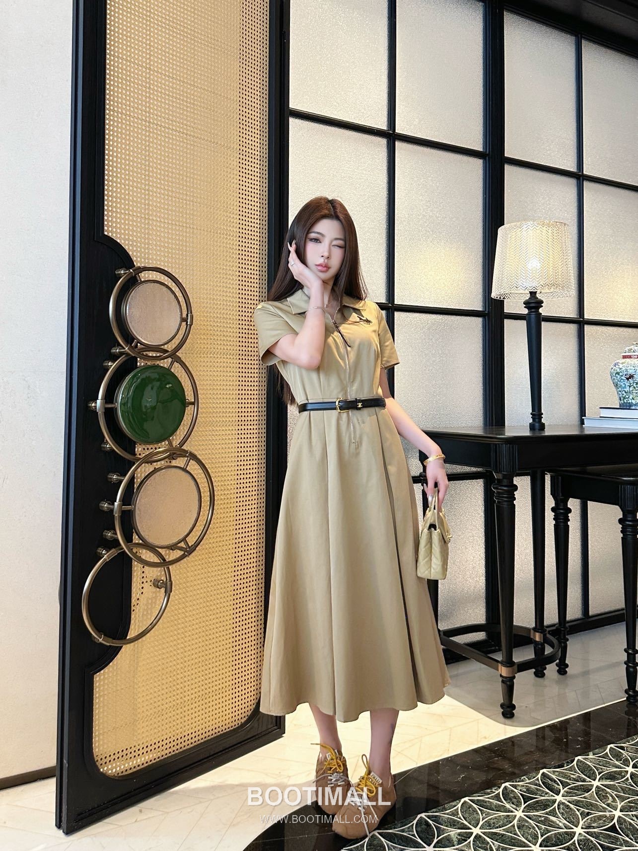 Prada SS26 Carriage Logo Embroidered Collared Dress 프라다 카리지 로고 자수 카라 드레스 1