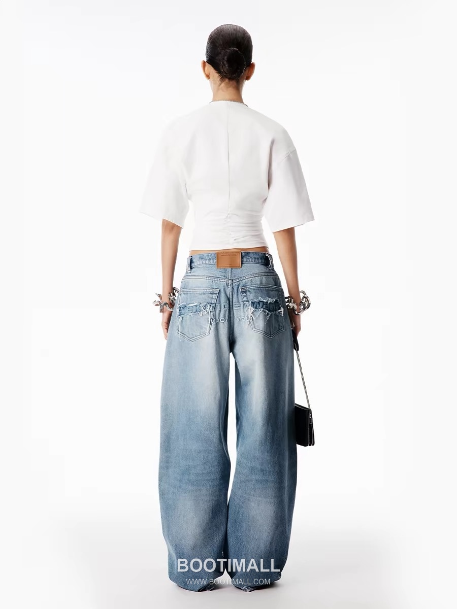 Alexander Wang SS26 Curved Distressed Logo Embossed Denim Pants 알렉산더왕 커브드 디스트로이드 로고 엠보스 데님 팬츠 4