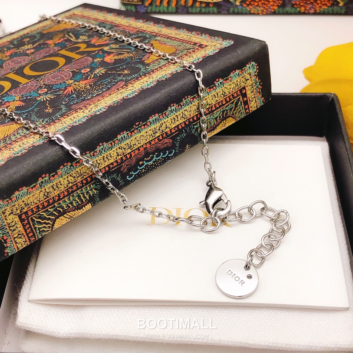 Christian Dior Tribales Pearl Pendant Necklace 크리스찬 디올 트리발 펄 펜던트 목걸이 8