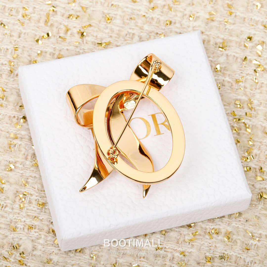 Christian Dior Vintage Bow Oval Brooch 크리스찬 디올 빈티지 보우 오벌 브로치 4