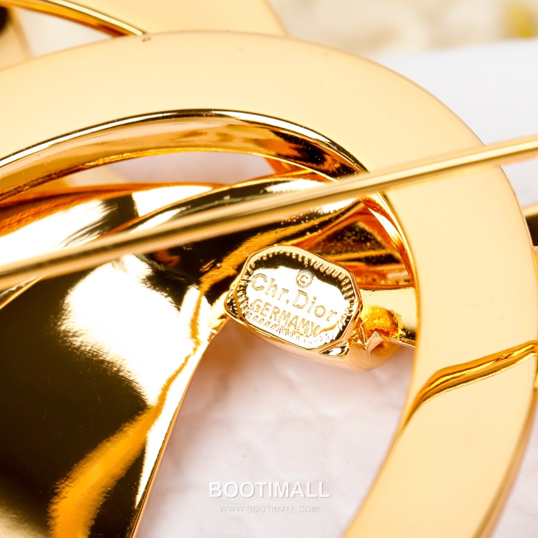 Christian Dior Vintage Bow Oval Brooch 크리스찬 디올 빈티지 보우 오벌 브로치 5