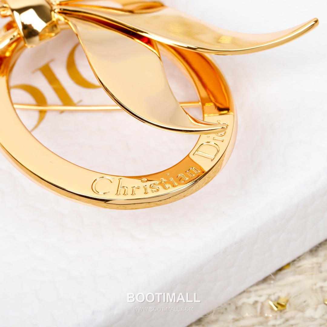 Christian Dior Vintage Bow Oval Brooch 크리스찬 디올 빈티지 보우 오벌 브로치 6