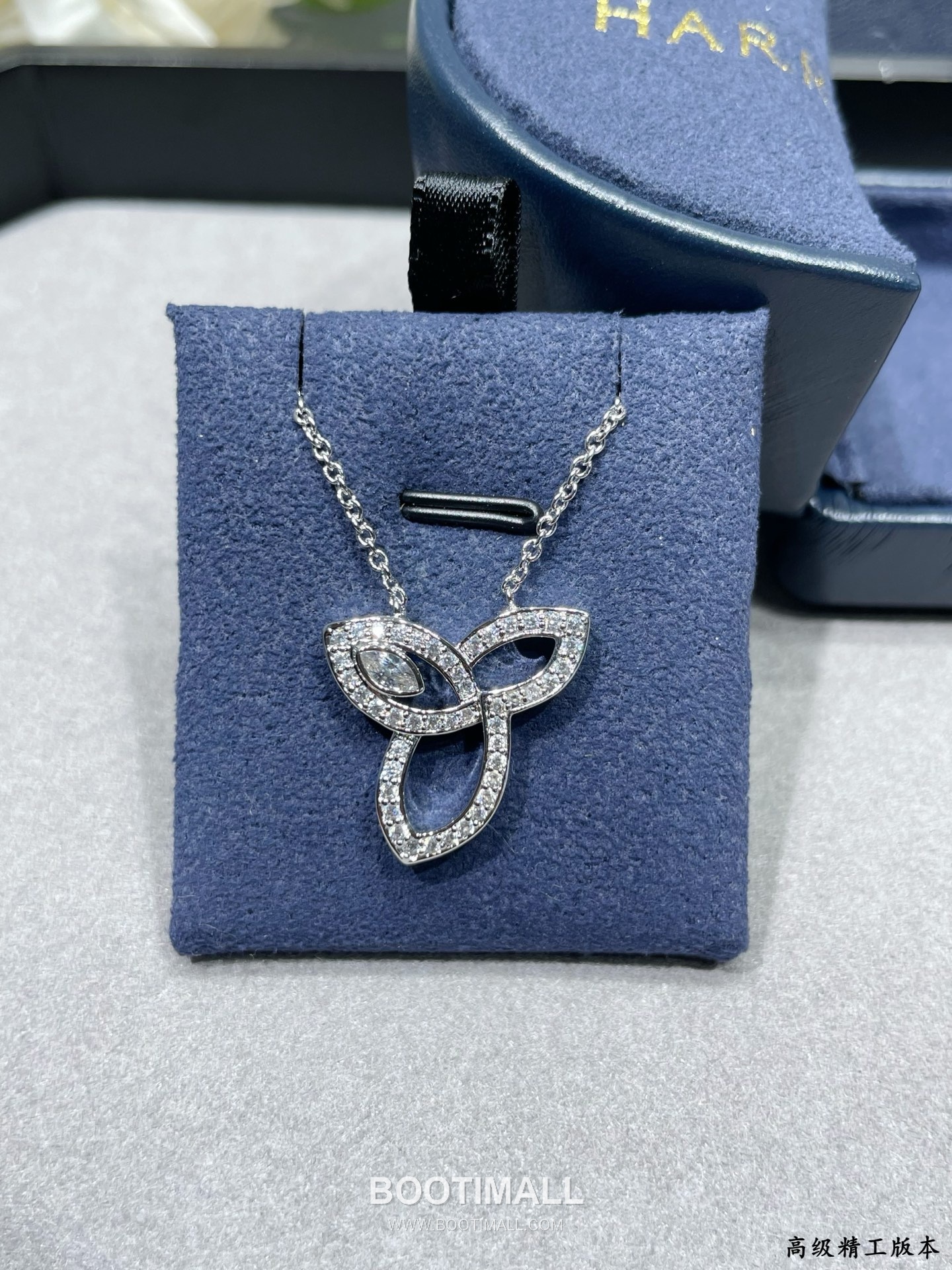 Harry Winston Lily Cluster Diamond Pendant Necklace 해리 윈스턴 릴리 클러스터 다이아몬드 펜던트 네크리스 5