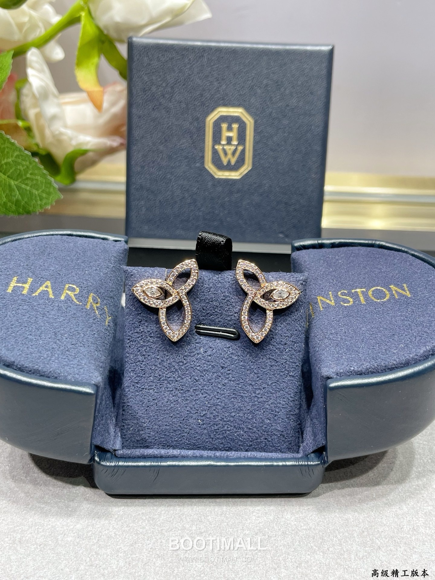 Harry Winston Lily Cluster Diamond Stud Earrings 해리 윈스턴 릴리 클러스터 다이아몬드 스터드 이어링 3