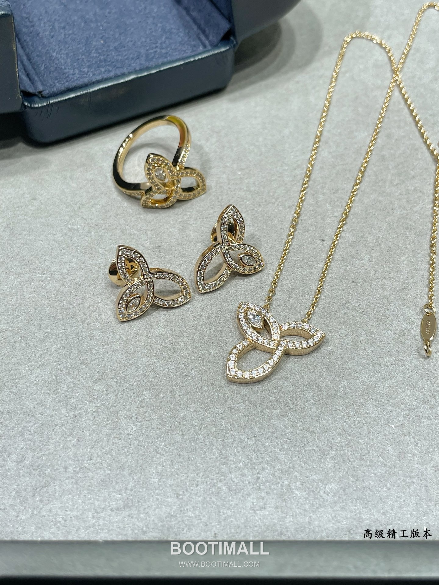 Harry Winston Lily Cluster Diamond Stud Earrings 해리 윈스턴 릴리 클러스터 다이아몬드 스터드 이어링 8