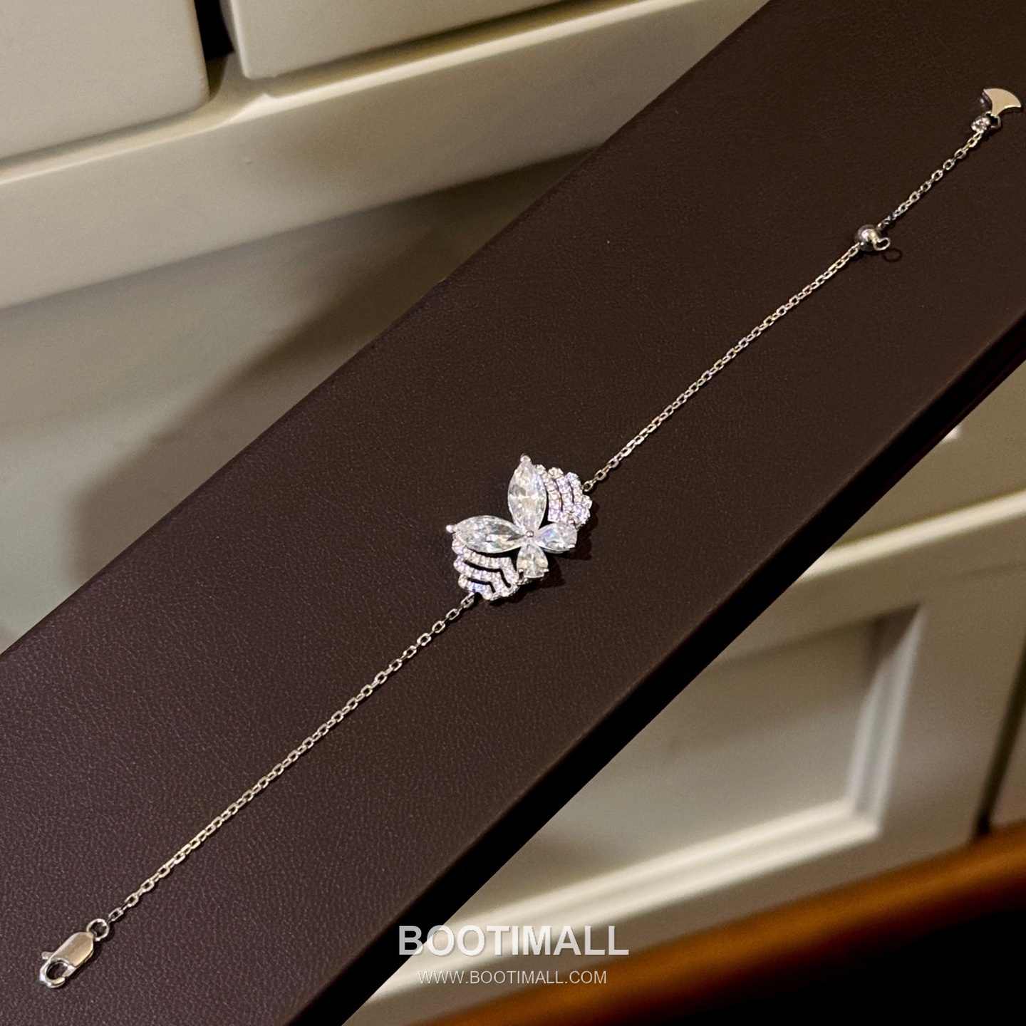 Marquise Butterfly Layered Diamond Bracelet 마르퀴즈 버터플라이 레이어드 다이아 브레이슬릿 9