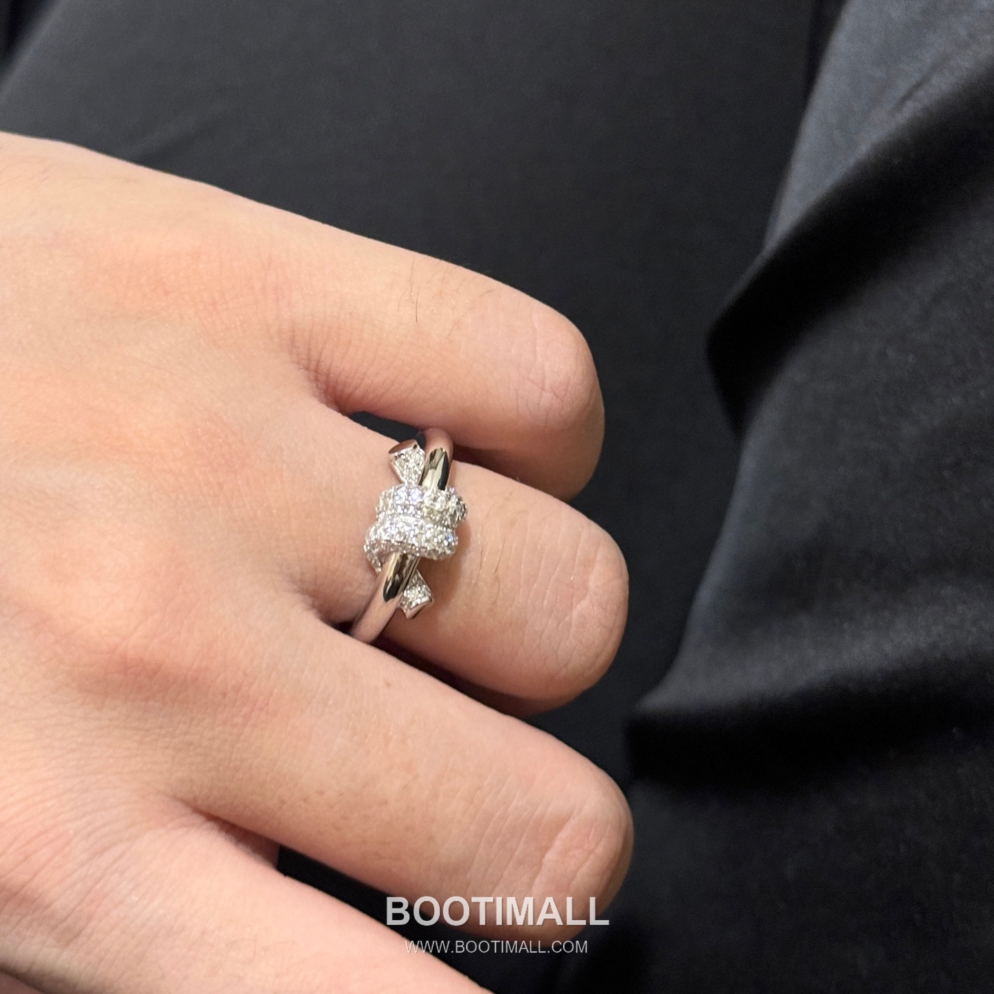Tiffany & Co. Knot Half Pavé Diamond Ring 티파니 노트 하프 파베 다이아몬드 링 6