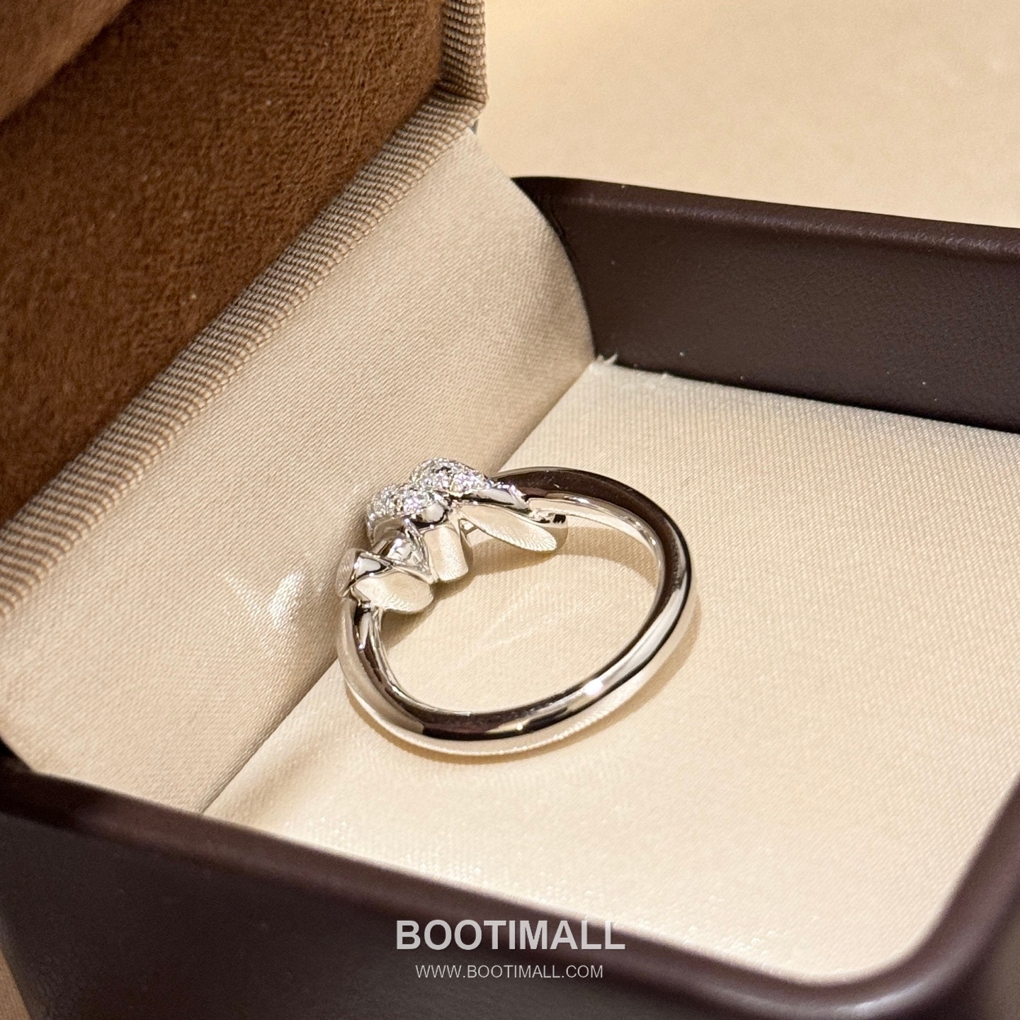 Tiffany & Co. Knot Half Pavé Diamond Ring 티파니 노트 하프 파베 다이아몬드 링 7