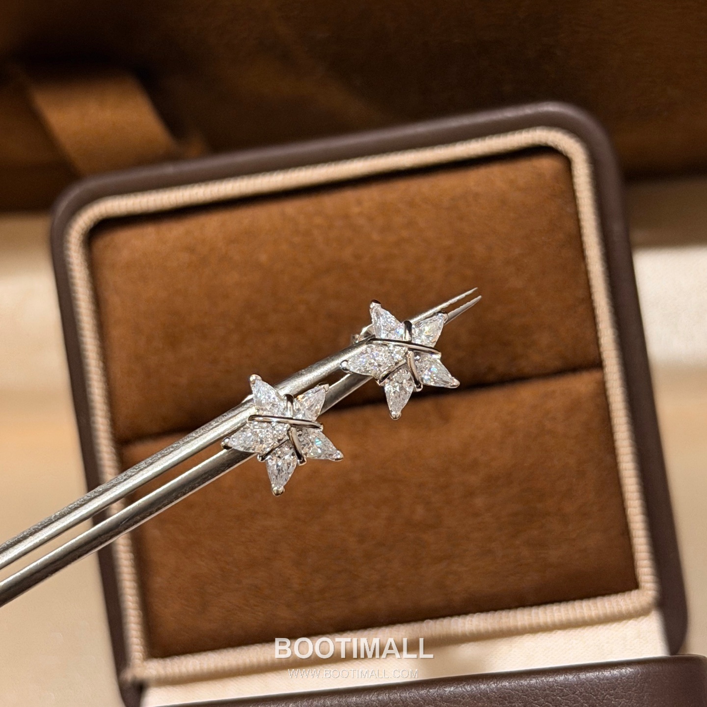 Star Crystal Stud Earrings Set 스타 크리스탈 스터드 이어링 세트 1