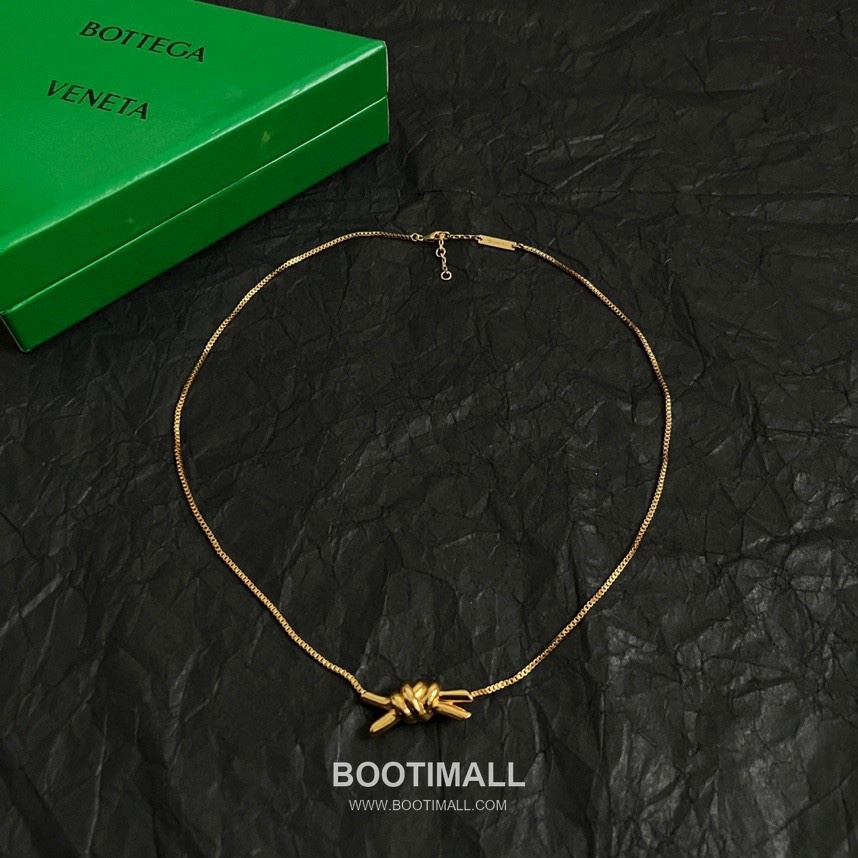 Bottega Veneta Chain Link Statement Necklace 보테가 베네타 체인 링크 스테이트먼트 네크리스 2