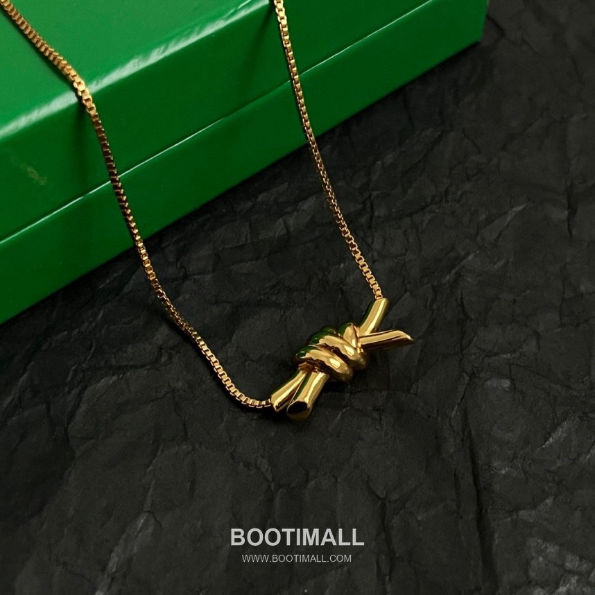 Bottega Veneta Chain Link Statement Necklace 보테가 베네타 체인 링크 스테이트먼트 네크리스 3