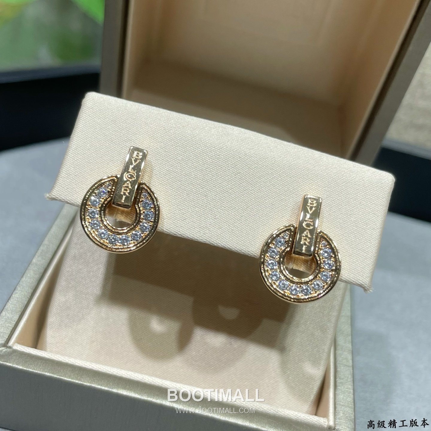 BVLGARI Divas’ Dream Coin Pavé Diamond Stud Earrings 불가리 디바스 드림 코인 파베 다이아몬드 스터드 이어링 2