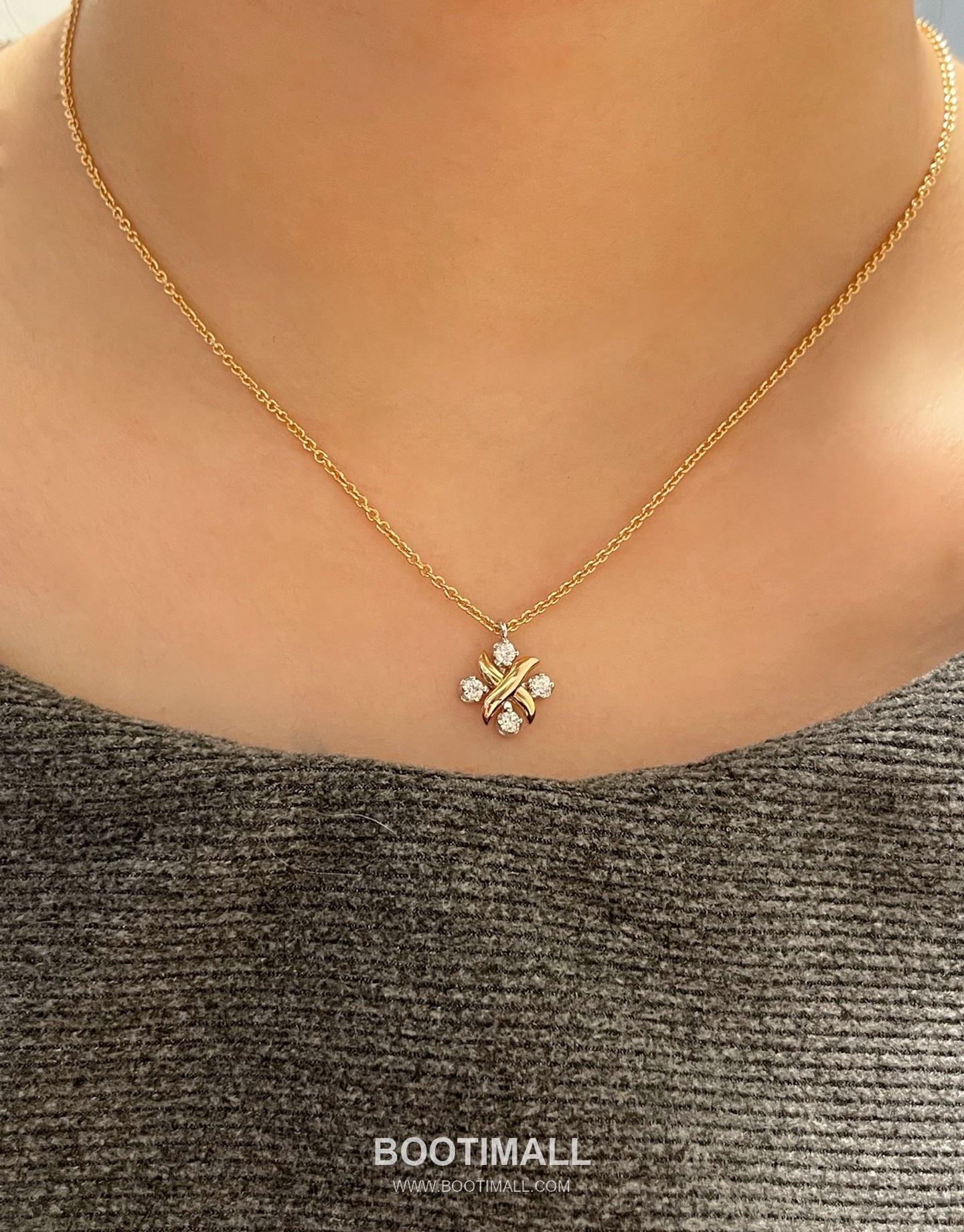 Tiffany & Co. Two Tone Cross Square Pendant Necklace 티파니 투톤 크로스 스퀘어 펜던트 네크리스 1