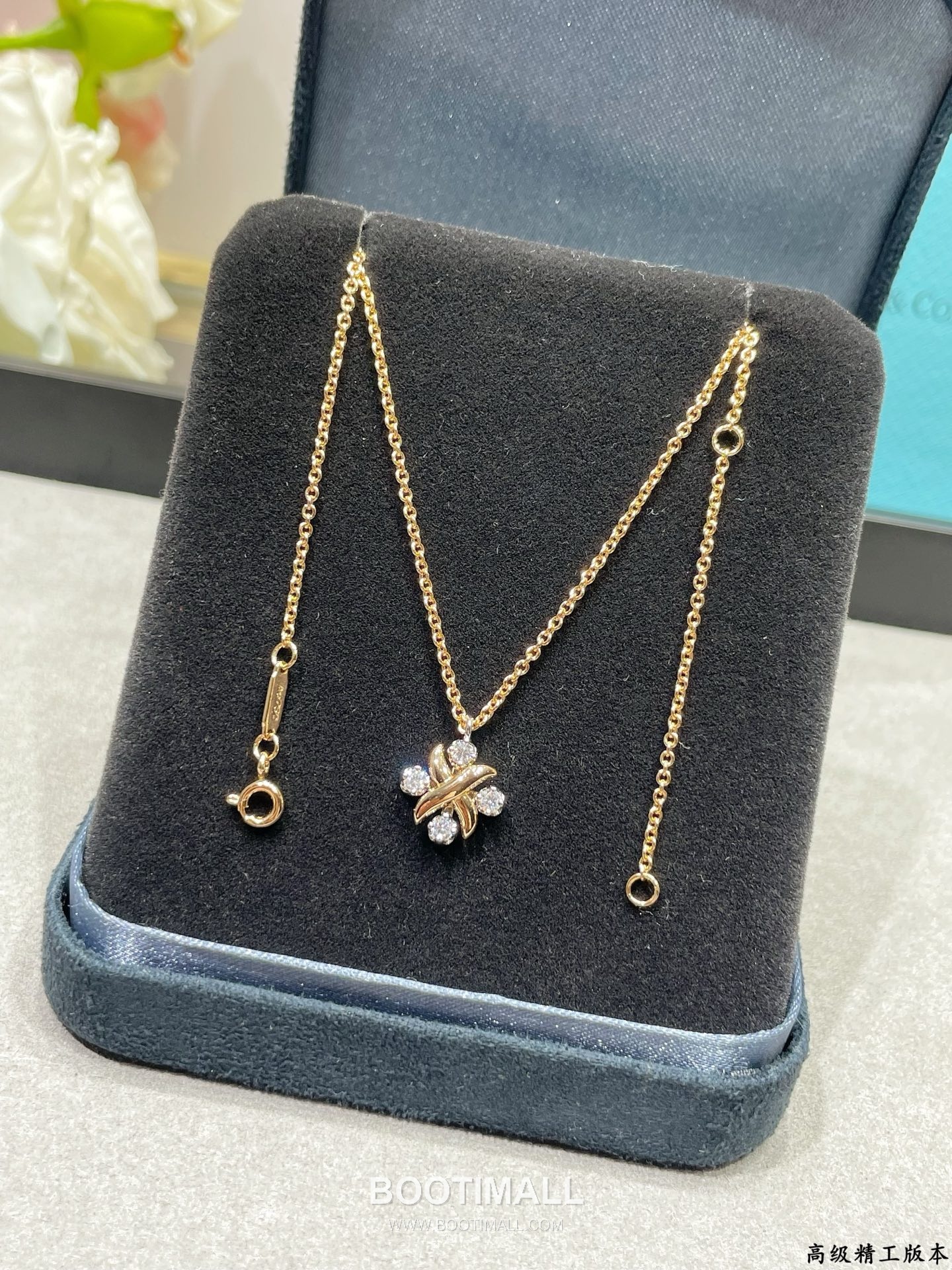 Tiffany & Co. Two Tone Cross Square Pendant Necklace 티파니 투톤 크로스 스퀘어 펜던트 네크리스 3