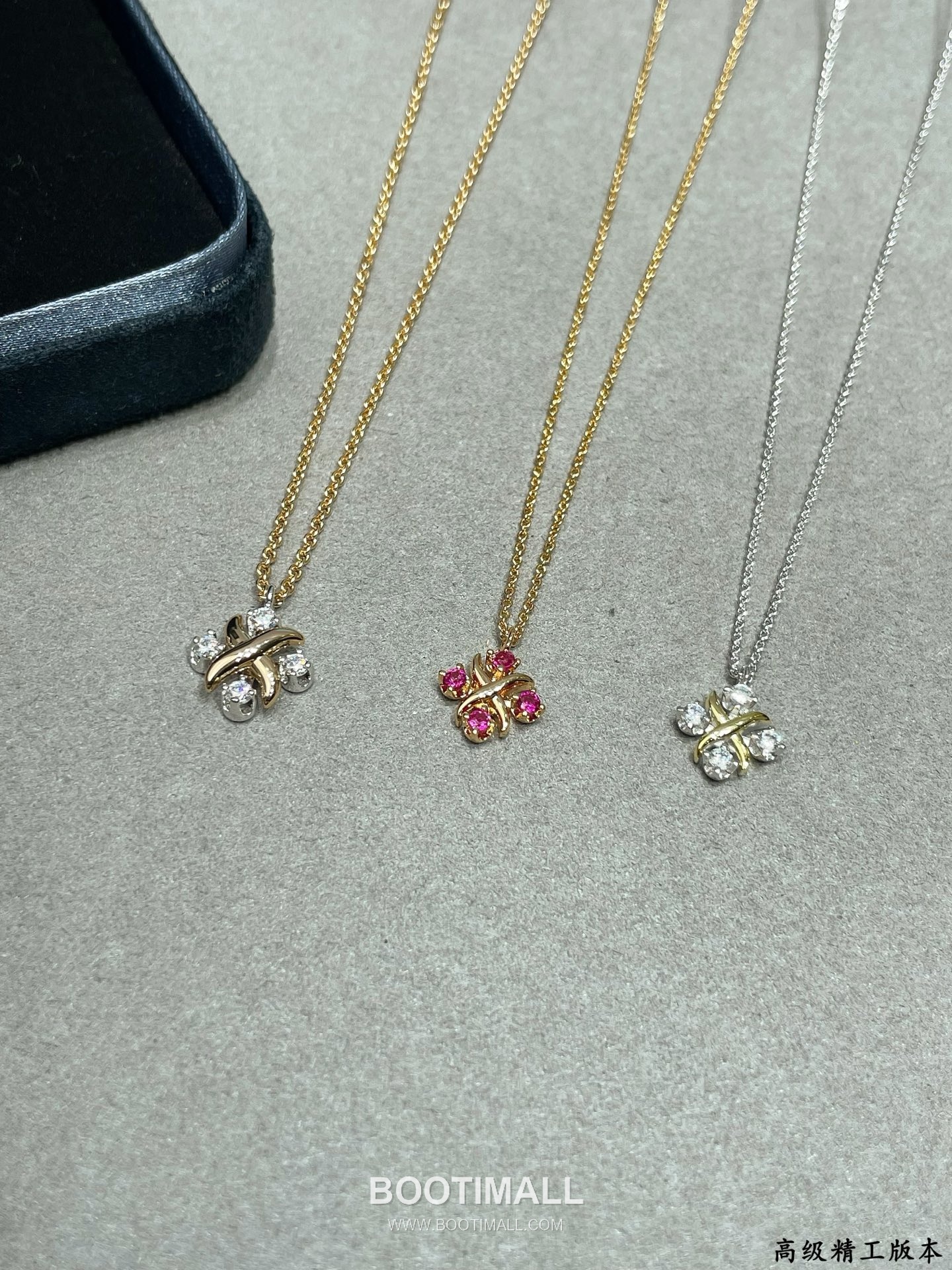 Tiffany & Co. Two Tone Cross Square Pendant Necklace 티파니 투톤 크로스 스퀘어 펜던트 네크리스 8