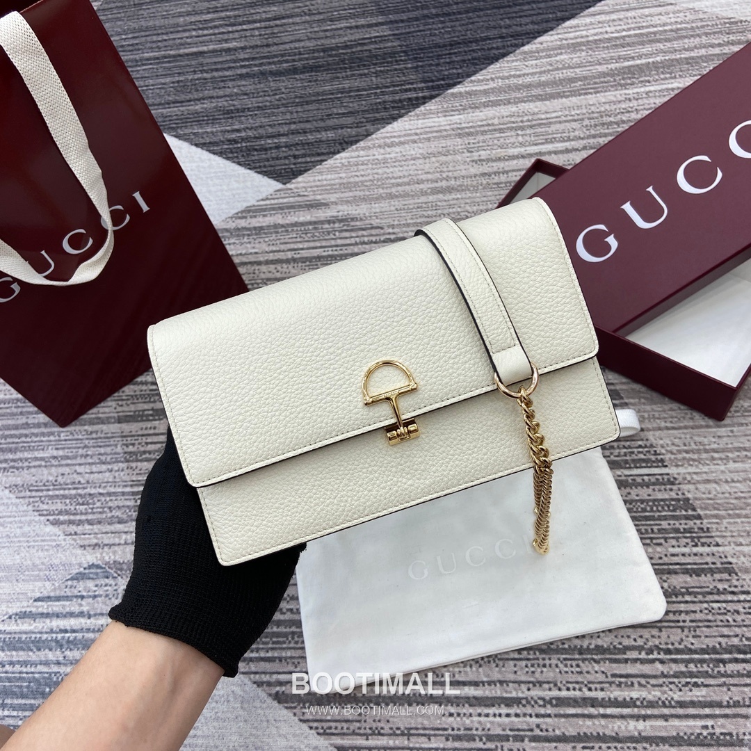 Gucci Softbit Horsebit Leather Shoulder Bag 837373 구찌 소프트빗 마마장식 레더 숄더백 20cm 1