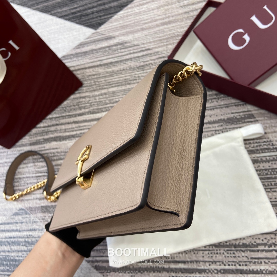 Gucci Softbit Horsebit Leather Shoulder Bag 837373 구찌 소프트빗 마마장식 레더 숄더백 20cm 5