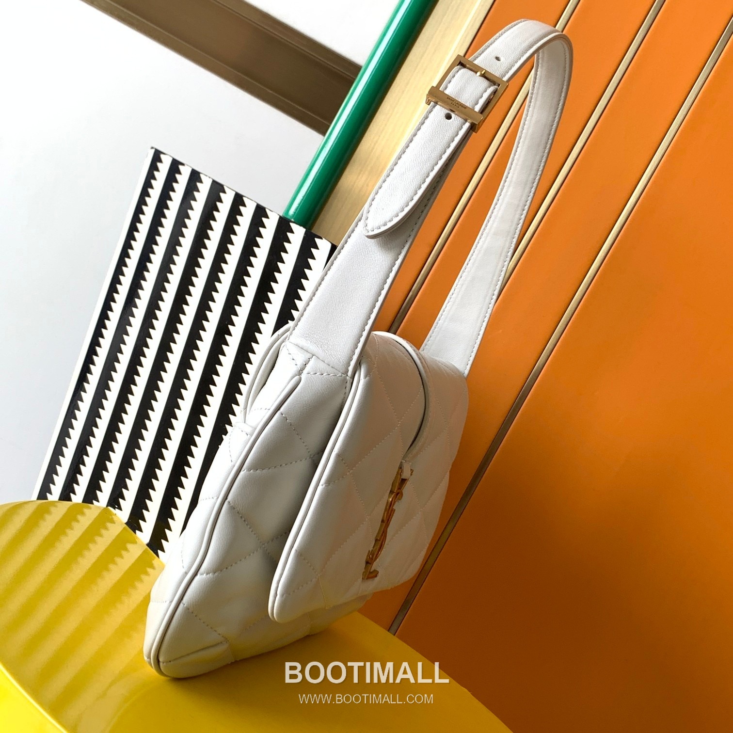 Saint Laurent LE 57 Quilted Lambskin Shoulder Bag 698567 생로랑 LE 57 퀼팅 램스킨 숄더백 24cm 2