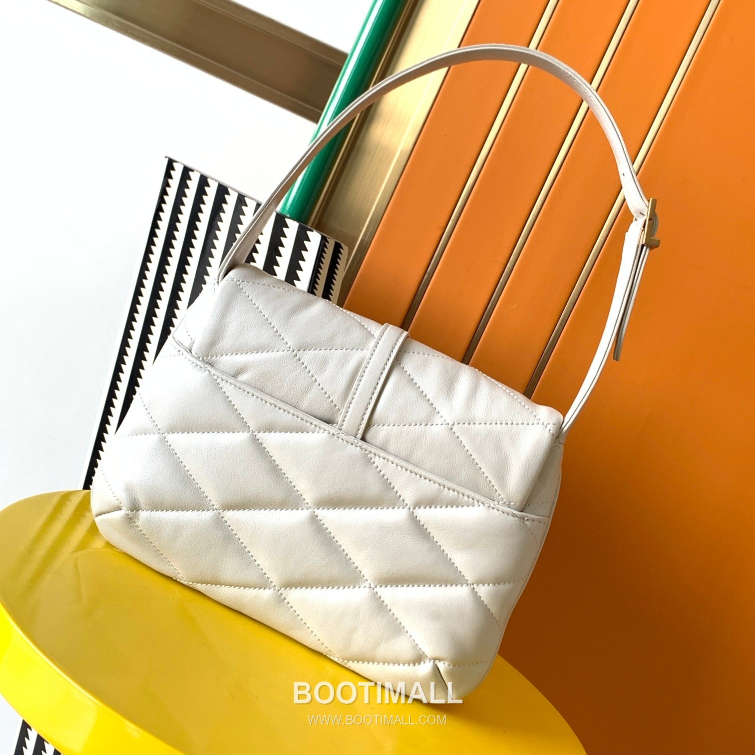 Saint Laurent LE 57 Quilted Lambskin Shoulder Bag 698567 생로랑 LE 57 퀼팅 램스킨 숄더백 24cm 4