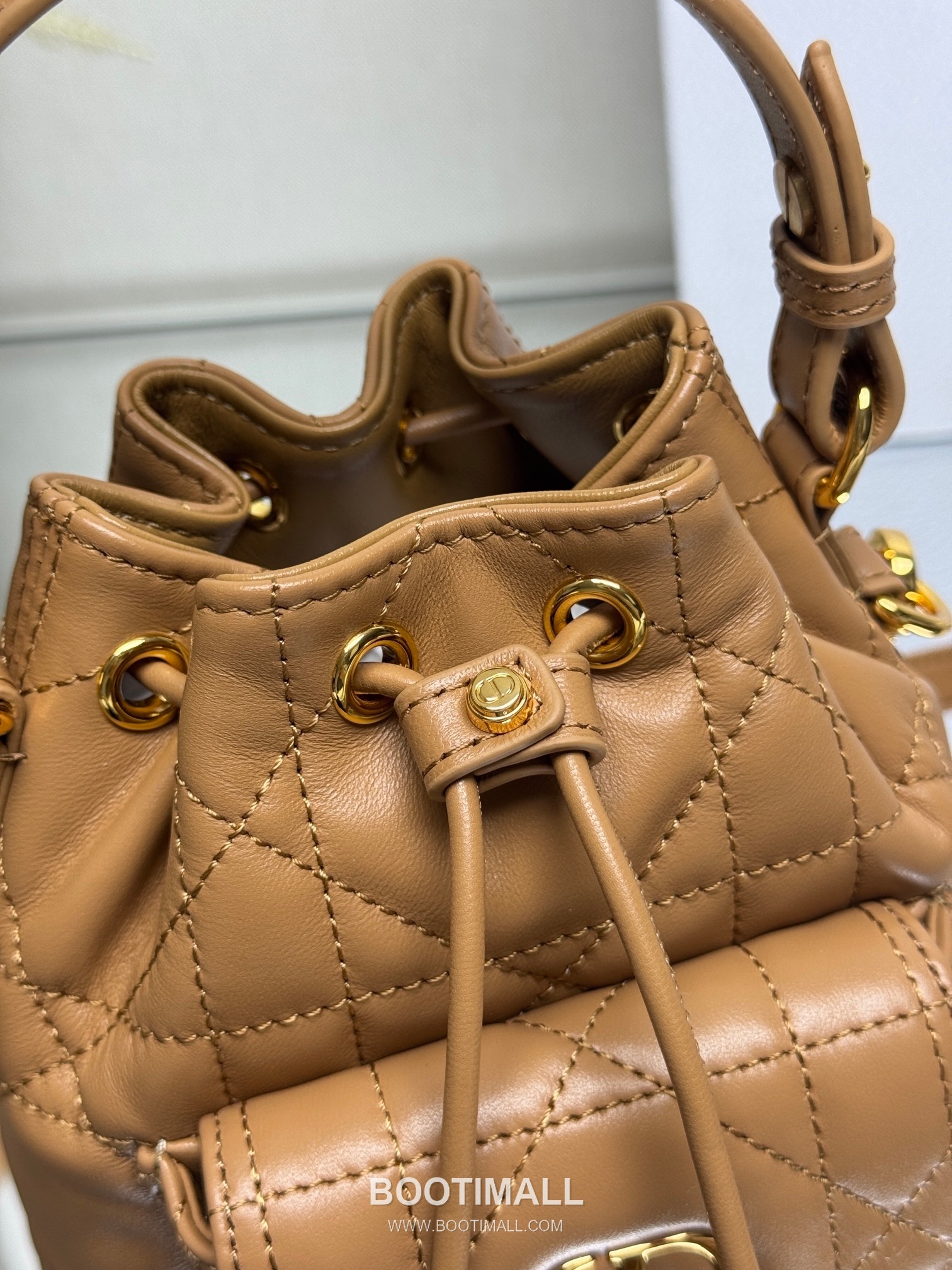 Dior Caro Cannage Lambskin Mini Bucket Bag 5250 디올 카로 까나쥬 램스킨 미니 버킷백 14cm 2