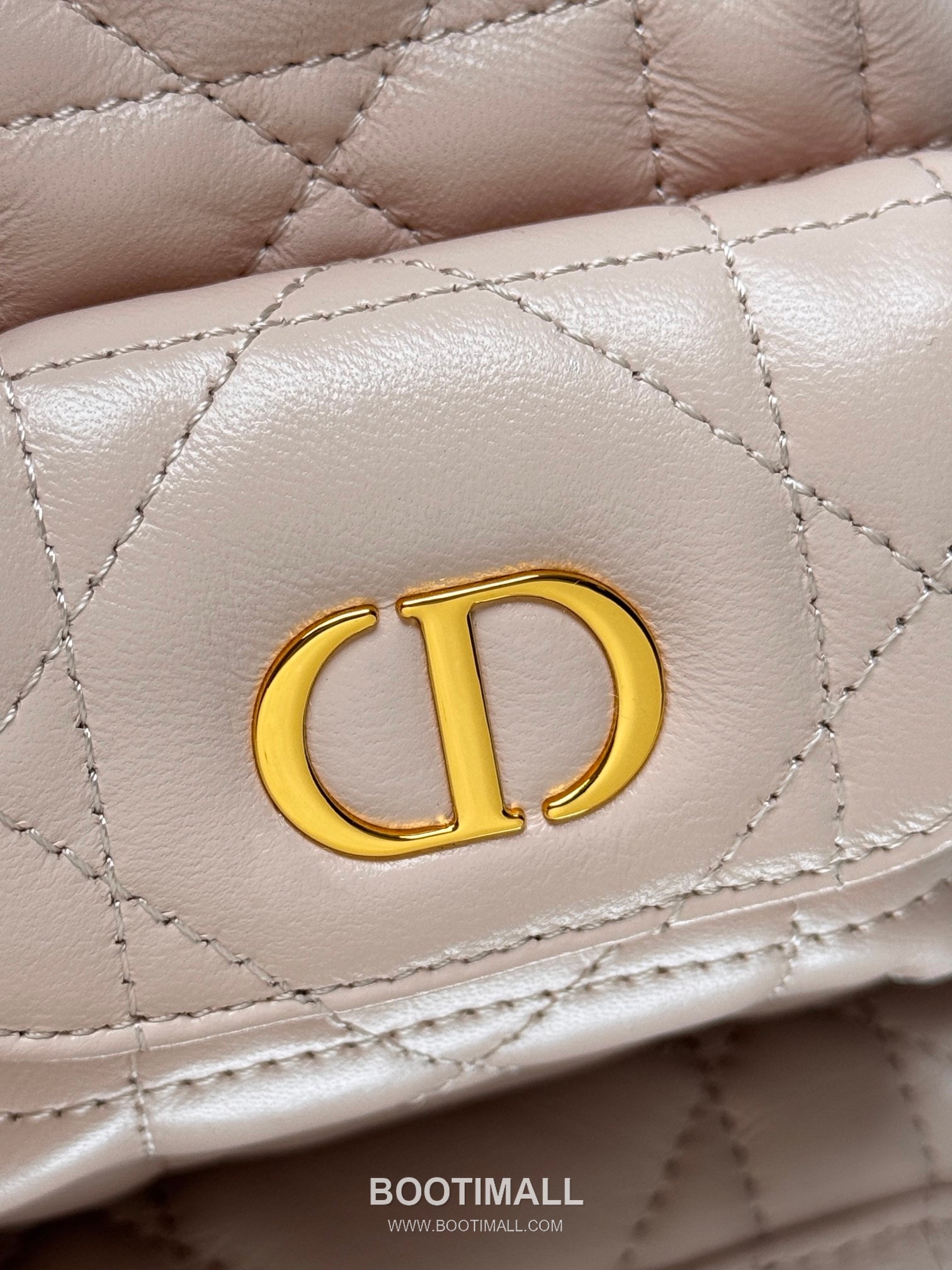 Dior Caro Cannage Lambskin Mini Bucket Bag 5250 디올 카로 까나쥬 램스킨 미니 버킷백 14cm 2