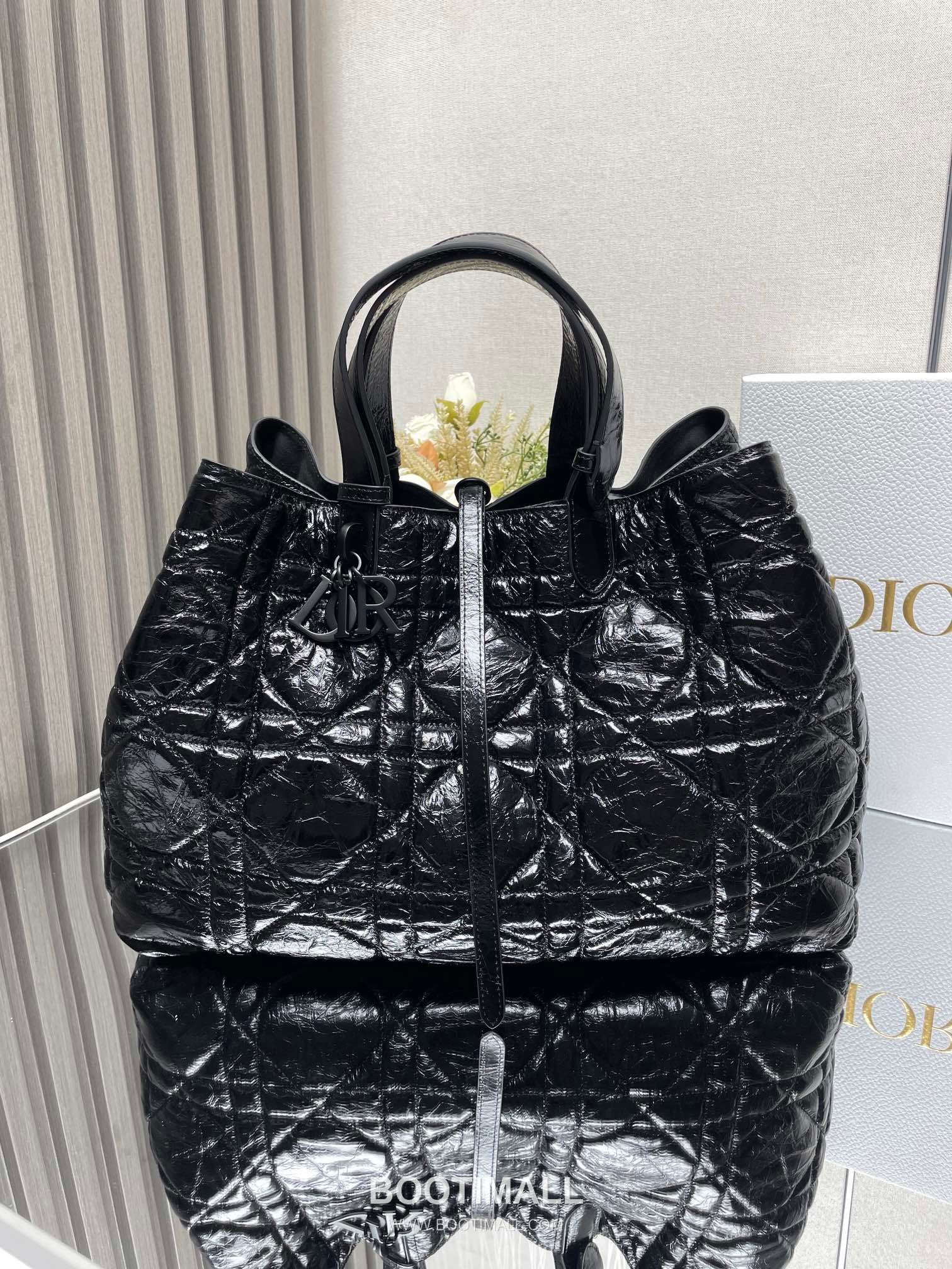 Dior Toujours Cannage Calfskin Tote Bag 2823 디올 투주르 까나쥬 카프스킨 토트백 37cm 1
