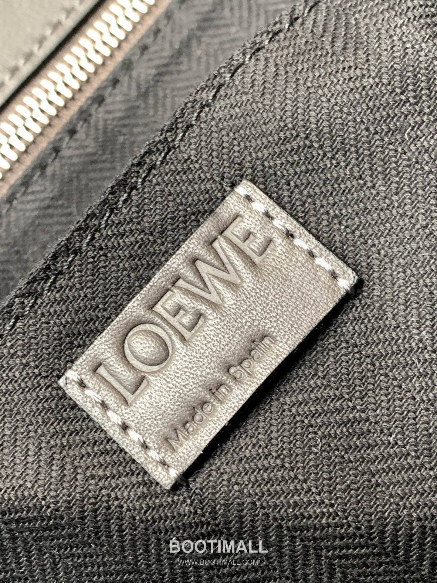 Loewe Puzzle Grained Calfskin Backpack 9031 로에베 퍼즐 그레인 카프스킨 백팩 33cm 9