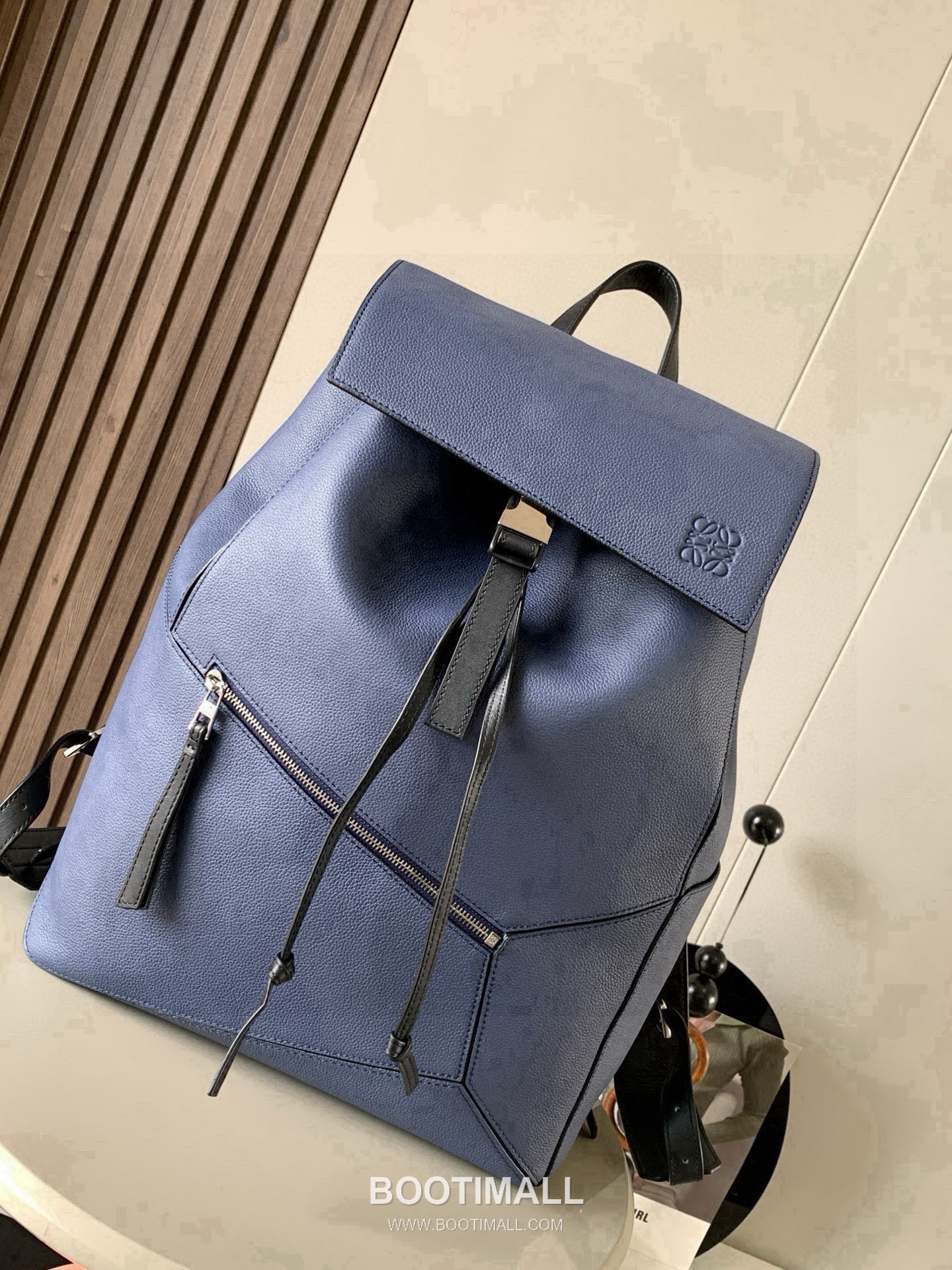 Loewe Puzzle Grained Calfskin Backpack 9031 로에베 퍼즐 그레인 카프스킨 백팩 33cm 1