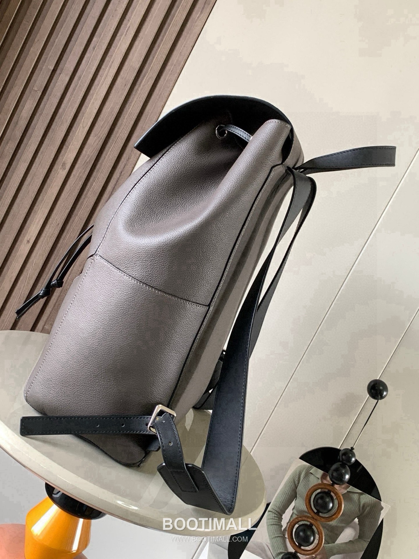 Loewe Puzzle Grained Calfskin Backpack 9031 로에베 퍼즐 그레인 카프스킨 백팩 33cm 2