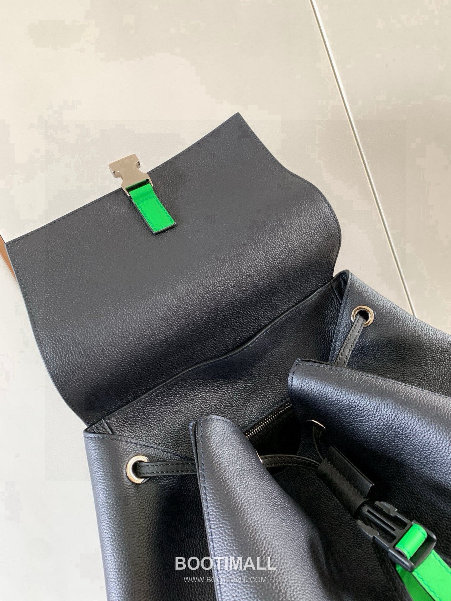 Loewe Puzzle Grained Calfskin Backpack 9031 로에베 퍼즐 그레인 카프스킨 백팩 33cm 6