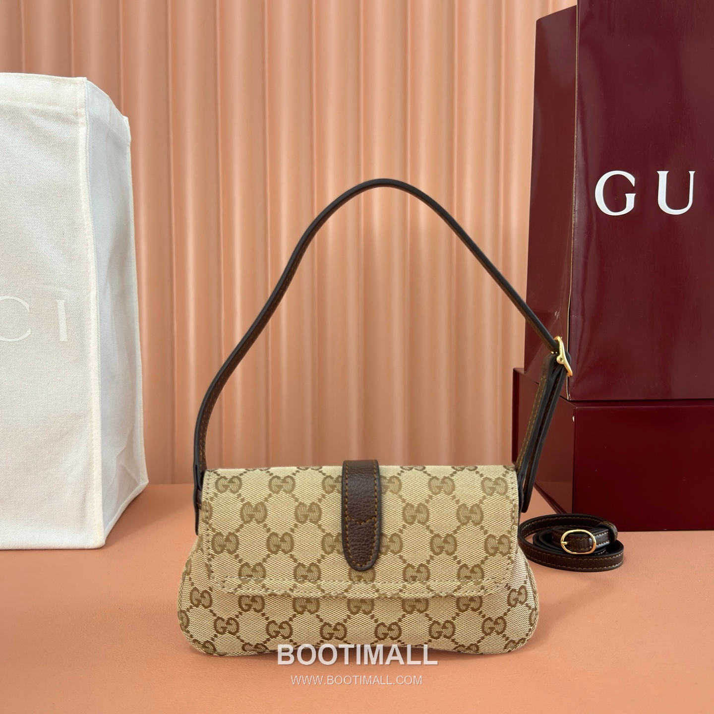 Gucci Jackie 1961 GG Canvas Shoulder Bag 867156 FAFV4 1000 구찌 재키1961 GG 캔버스 숄더백 21.5cm 4