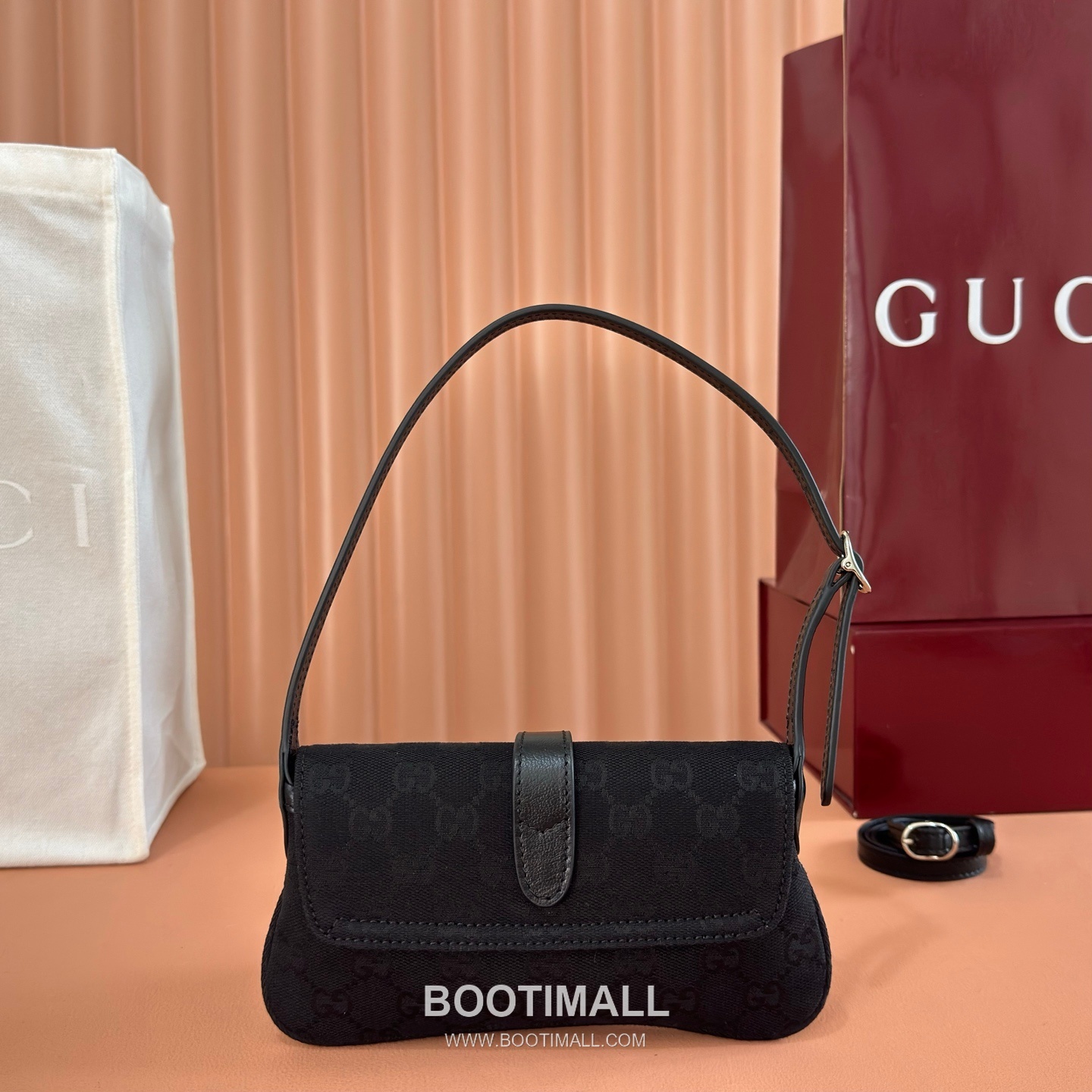 Gucci Jackie 1961 GG Canvas Shoulder Bag 867156 FAFV4 1000 구찌 재키1961 GG 캔버스 숄더백 21.5cm 4