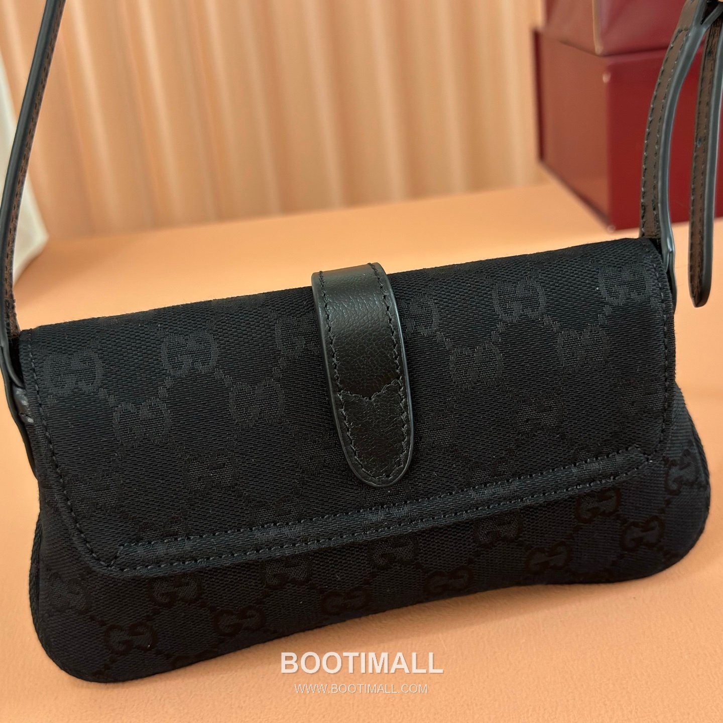 Gucci Jackie 1961 GG Canvas Shoulder Bag 867156 FAFV4 1000 구찌 재키1961 GG 캔버스 숄더백 21.5cm 8