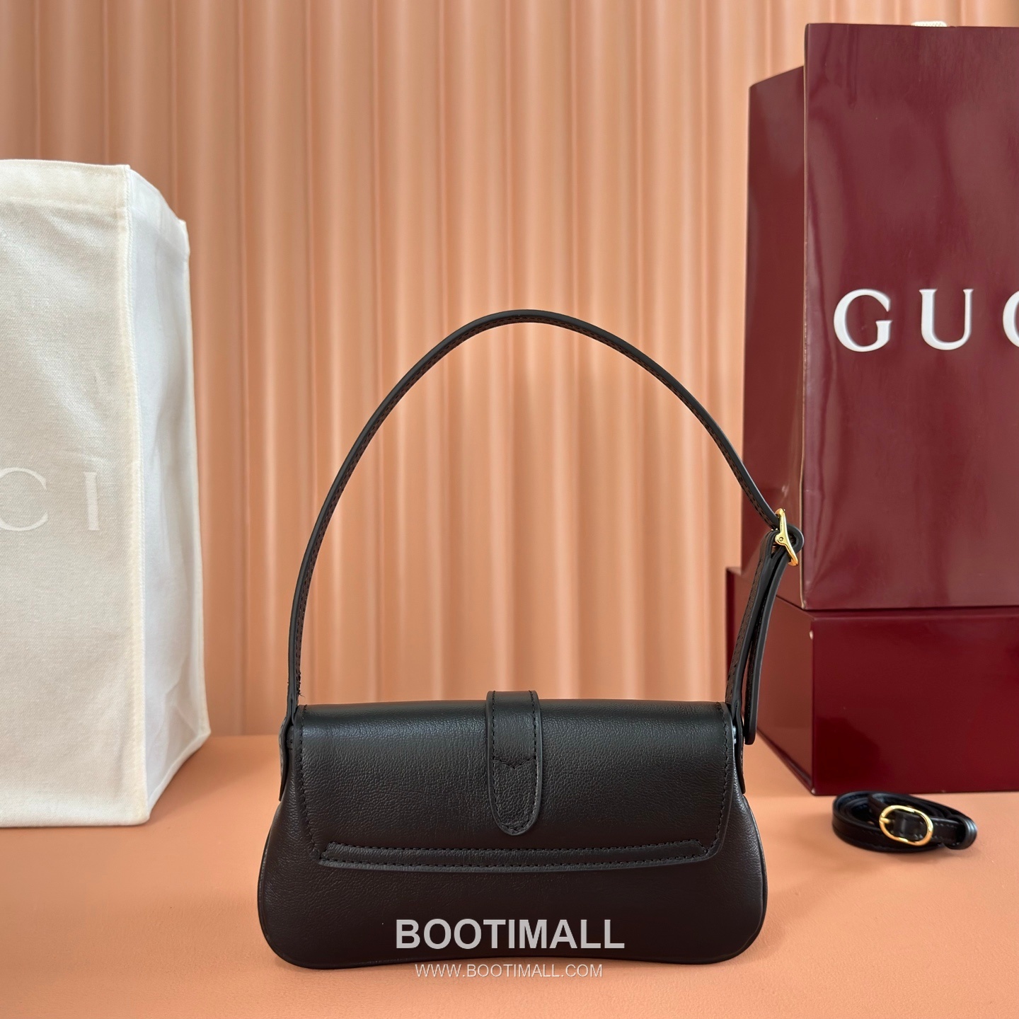 Gucci Jackie 1961 GG Canvas Shoulder Bag 867156 FAFV4 1000 구찌 재키1961 GG 캔버스 숄더백 21.5cm 2