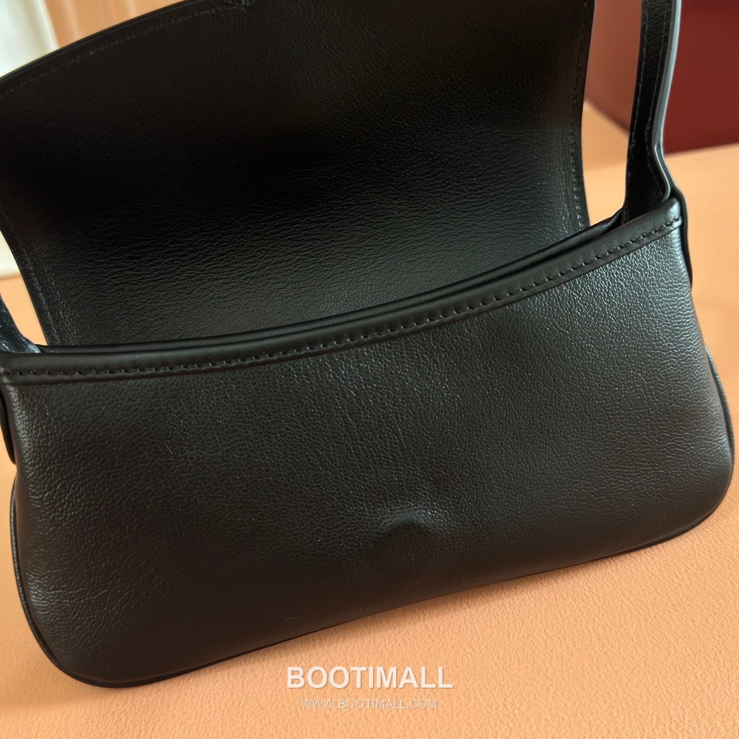 Gucci Jackie 1961 GG Canvas Shoulder Bag 867156 FAFV4 1000 구찌 재키1961 GG 캔버스 숄더백 21.5cm 7