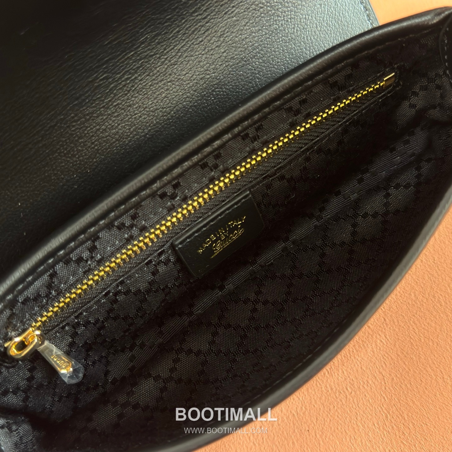 Gucci Jackie 1961 GG Canvas Shoulder Bag 867156 FAFV4 1000 구찌 재키1961 GG 캔버스 숄더백 21.5cm 9