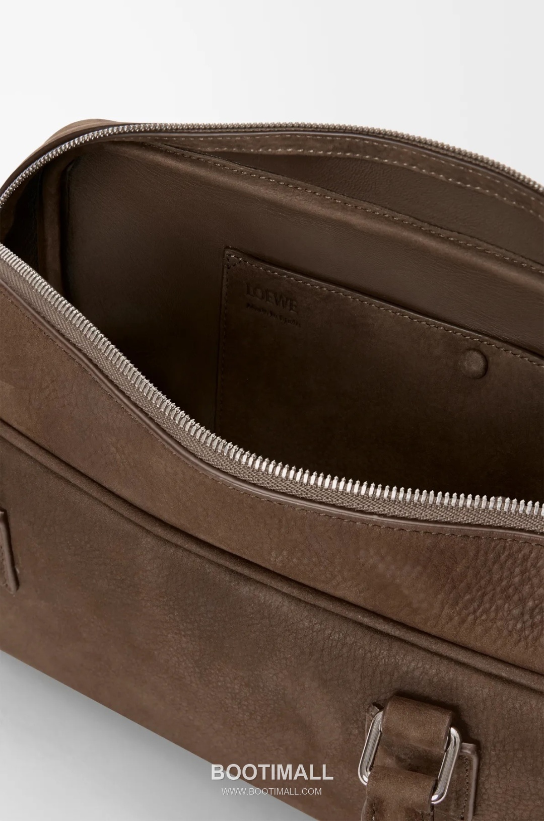 Loewe Amazona Cropped Shiny Calfskin Bowling Bag 06261298 로에베 아마조나 크롭드 샤이니 카프스킨 보스턴백 30.5cm 23