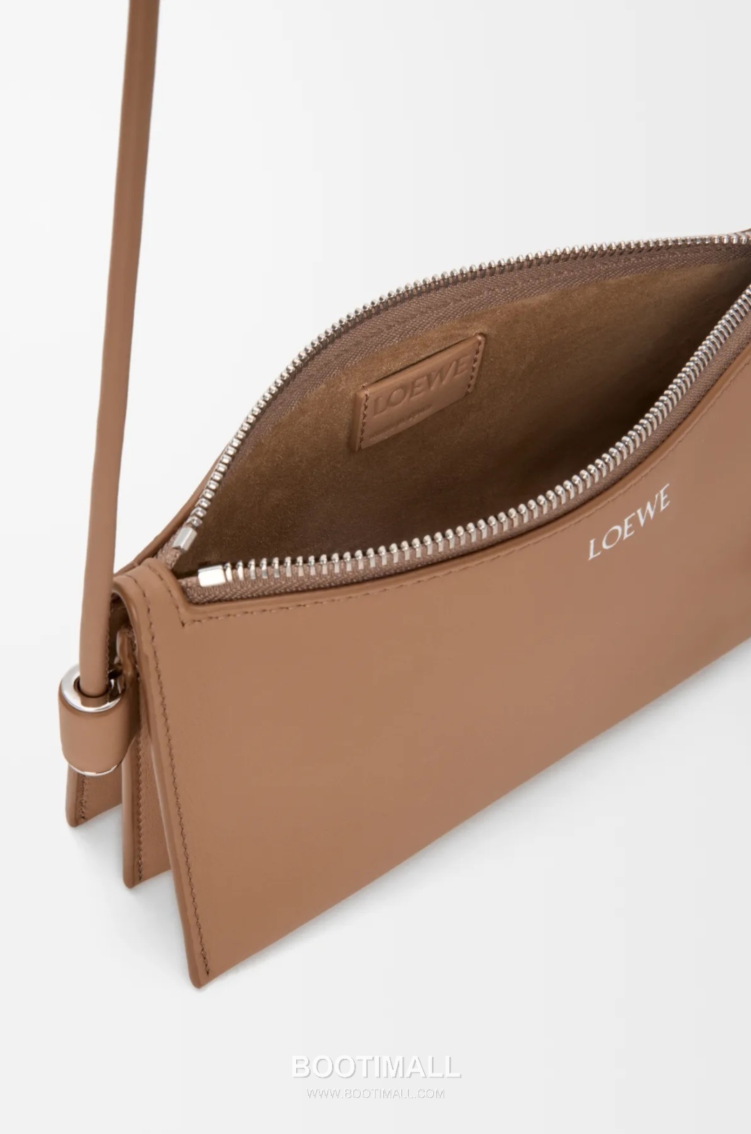 Loewe Joya Nappa Calfskin Clutch Crossbody Bag 26254468 로에베 조야 나파 카프스킨 클러치 크로스백 22cm 18