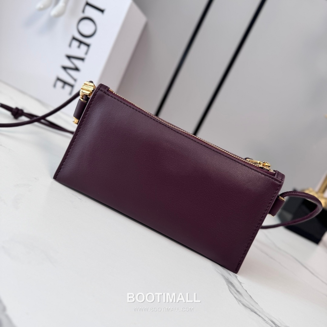 Loewe Joya Nappa Calfskin Clutch Crossbody Bag 26254468 로에베 조야 나파 카프스킨 클러치 크로스백 22cm 12
