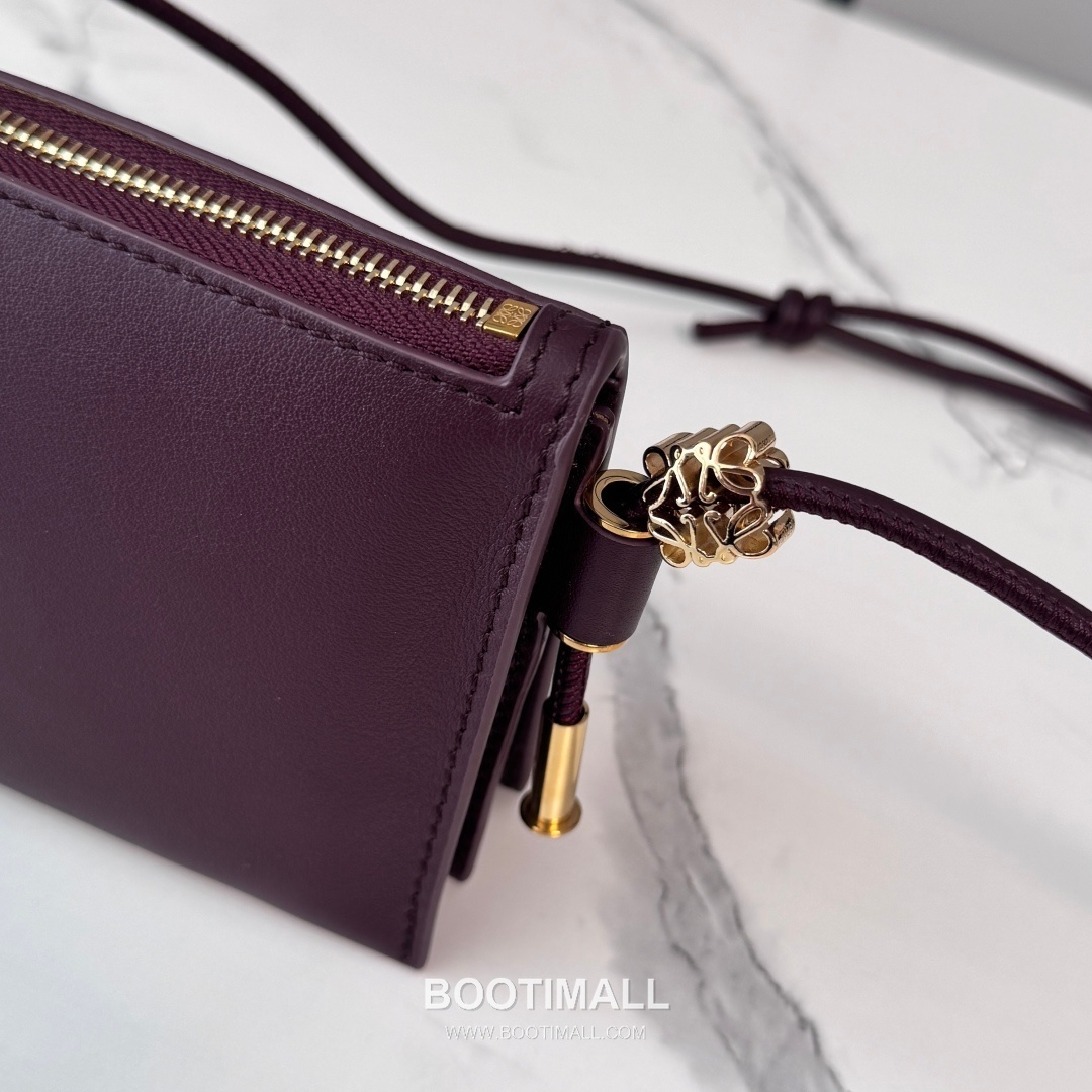 Loewe Joya Nappa Calfskin Clutch Crossbody Bag 26254468 로에베 조야 나파 카프스킨 클러치 크로스백 22cm 15